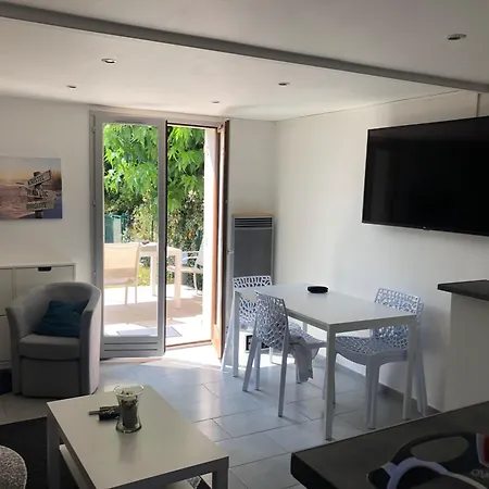 Casa de Férias Maison Jardin Proche *