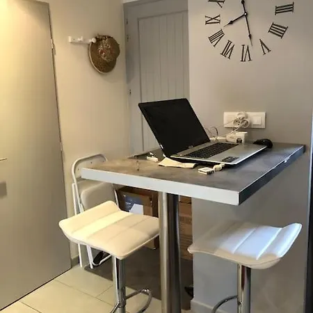 Holiday home Maison Jardin Proche