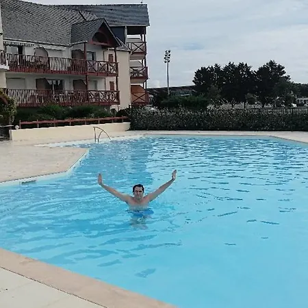 Holiday home Maison Jardin Proche Guerande