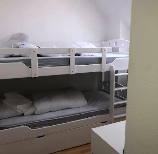 Maison Jardin Proche 度假居 *