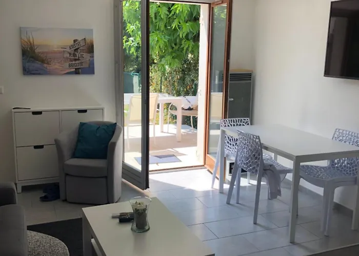 Maison Jardin Proche 度假居